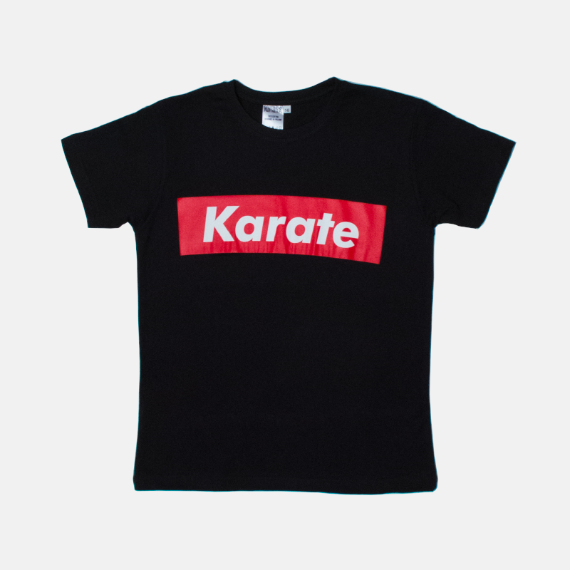 Dziecięca koszulka z napisem karate
