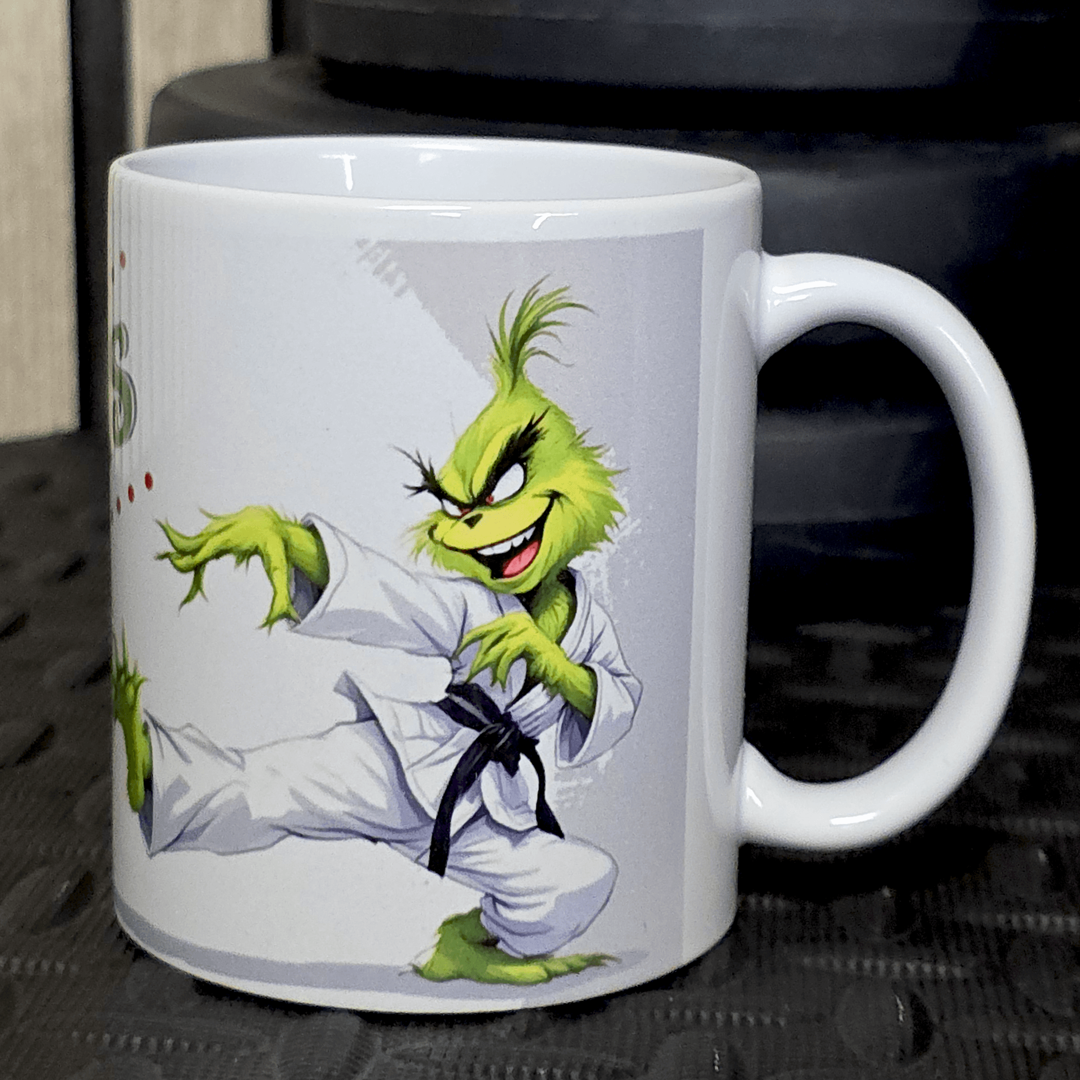 Kubek Grinch Sensei - wyjątkowy prezent dla karateki