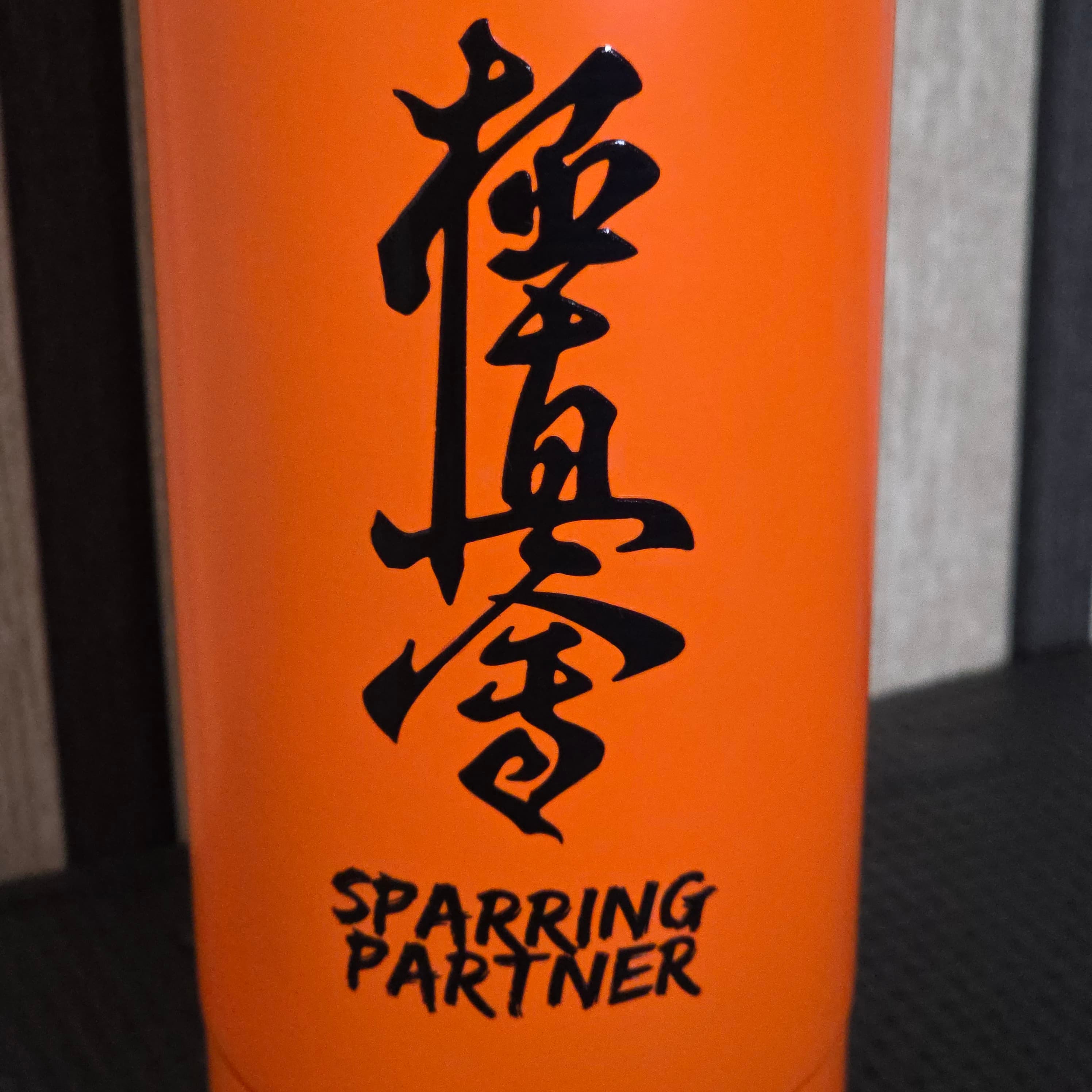 Butelka Karate Kanji – Pomarańczowa Stal