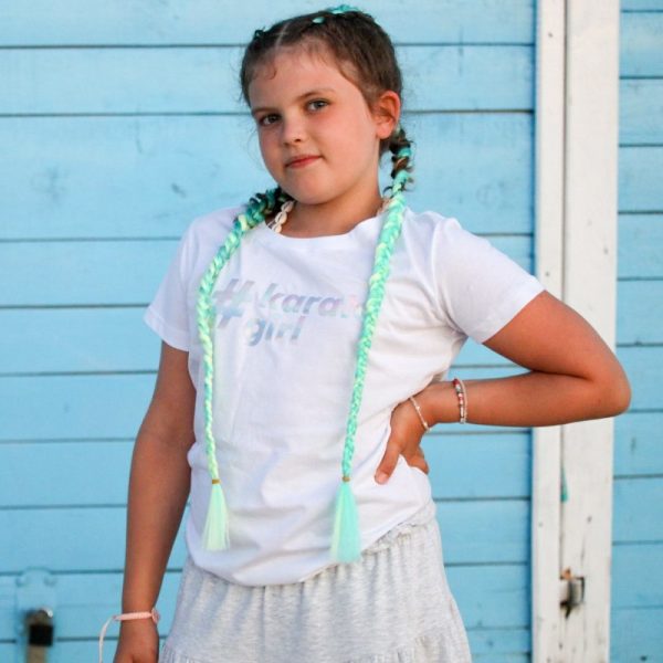 ccbd0q1lsb-dziecieca-koszulka-karate-girl-biala.jpg Koszulka dziecięca #karate girl – holograficzny nadruk