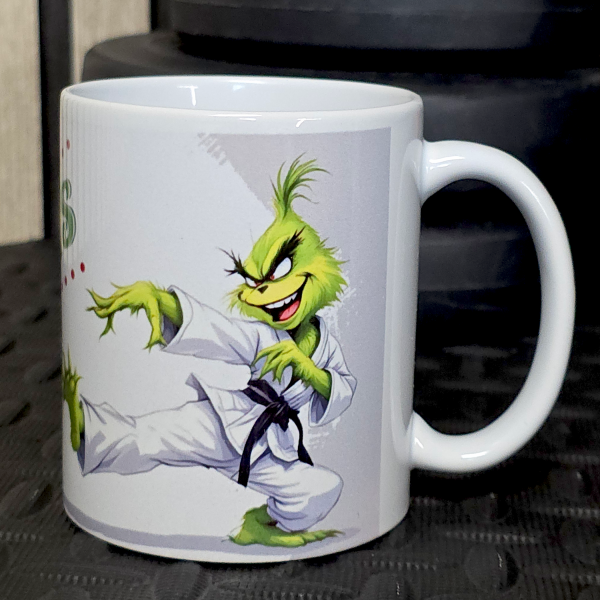 Kubek Grinch Sensei - wyjątkowy prezent dla karateki