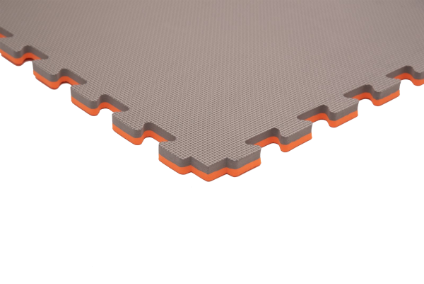 Tatami puzzlowe EVA 2 cm – szaro-pomarańczowe, 100 × 100 cm